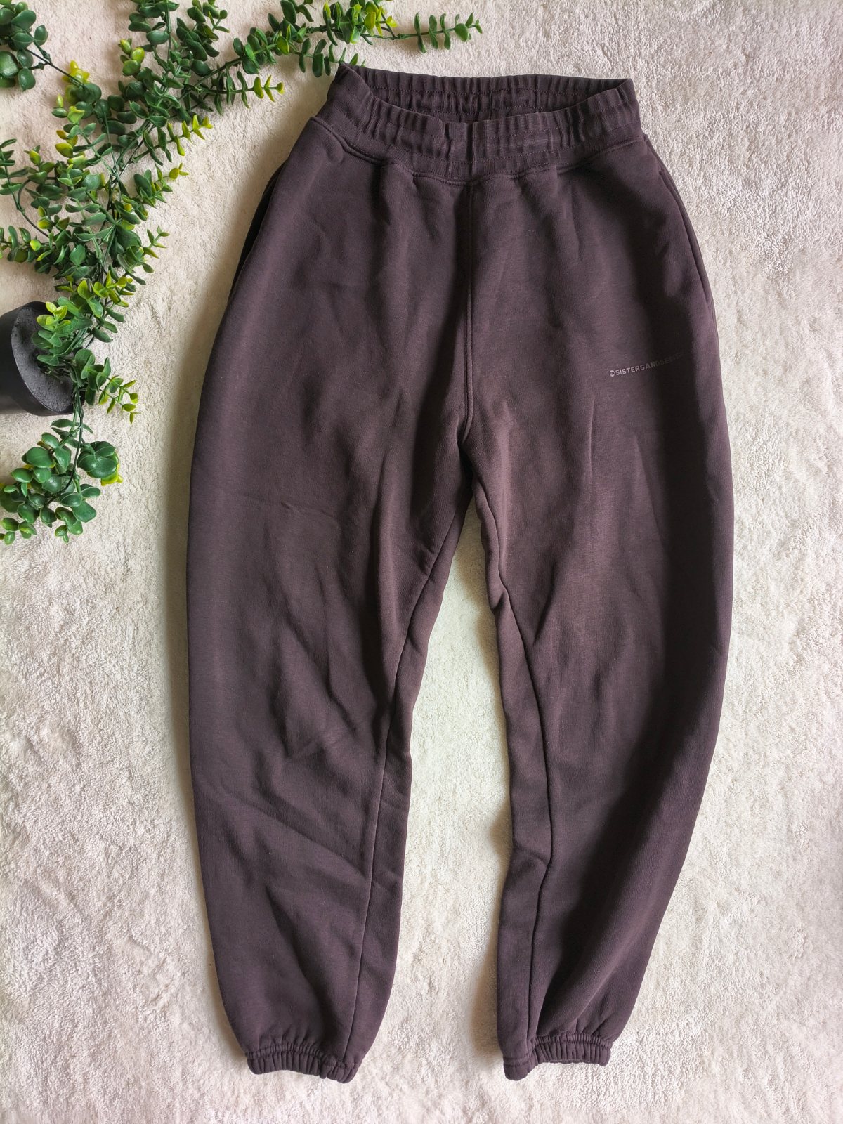Sisters and seekers brown basic fleece joggers sweatpants