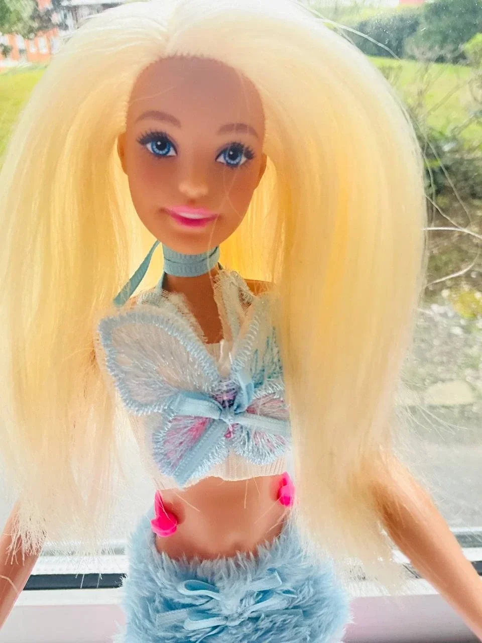 Barbie Hair washed n conditioned Mattel Blue fluffy Kawaii outfit barbie stand included